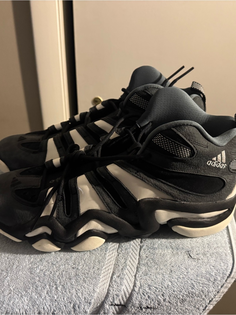adidas Mens Black and White Athletic Lace-Up Sneakers